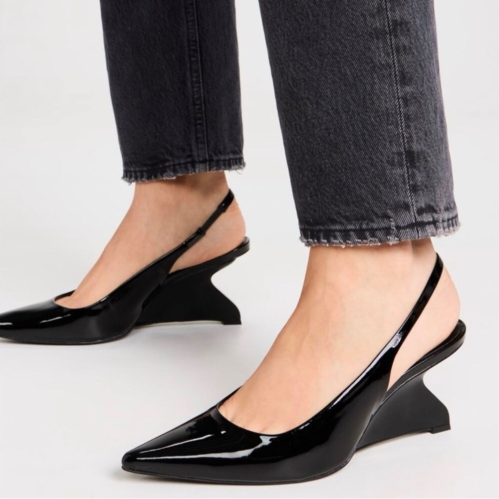 REFORMATION Westlyn Slingback Cut Out Wedge black Patent Pumps 6.5 NWOT